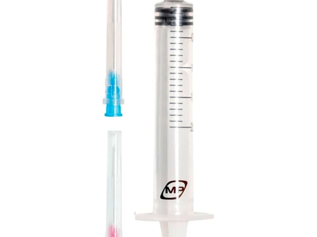 Шприц 2мл трикомпонентний з двома голками 23Gх1 1/4", 24Gх1 1" Медпласт